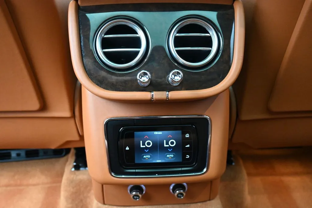 2019 Bentley Bentayga Base - Photo 22