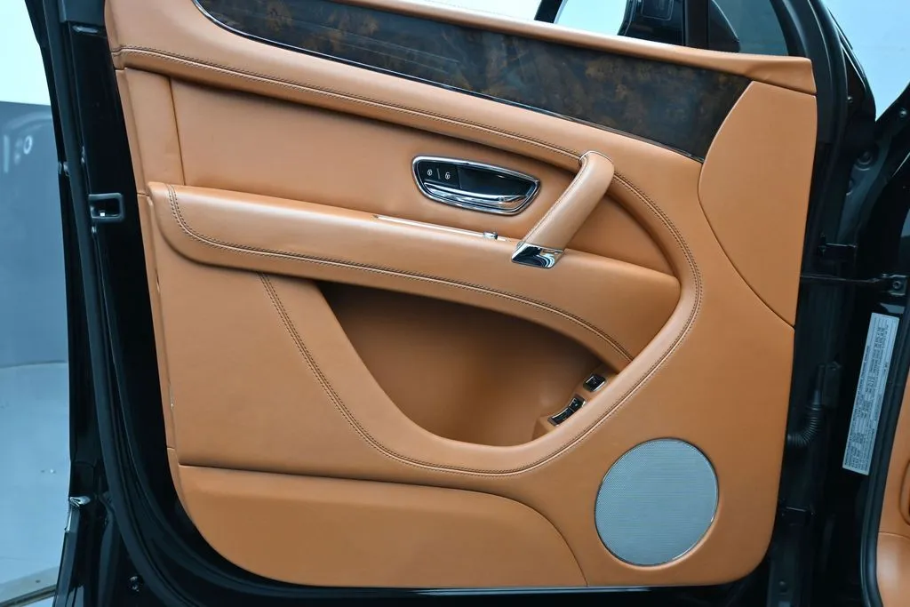 2019 Bentley Bentayga Base - Photo 9