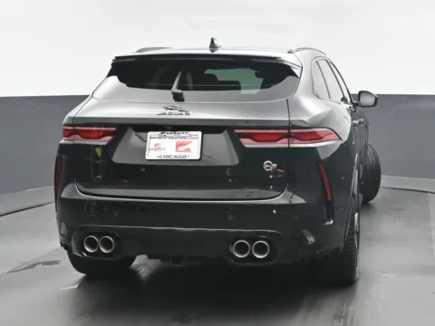 More photos of 2023 Jaguar F-PACE SVR at Gravity Autos Chicago, IL