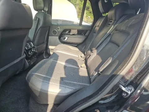 More photos of 2020 Land Rover Range Rover HSE at Gravity Autos Chicago, IL