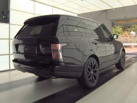 Photos of 2020 Land Rover Range Rover HSE for sale in Highland Park, IL at Gravity Autos Chicago