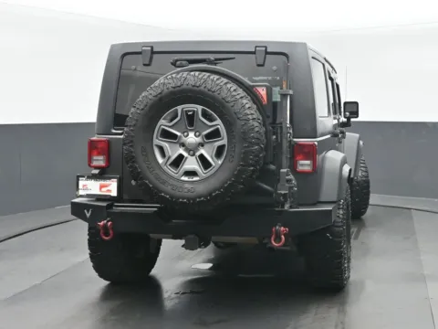 More photos of 2016 Jeep Wrangler Unlimited Rubicon at Gravity Autos Chicago, IL