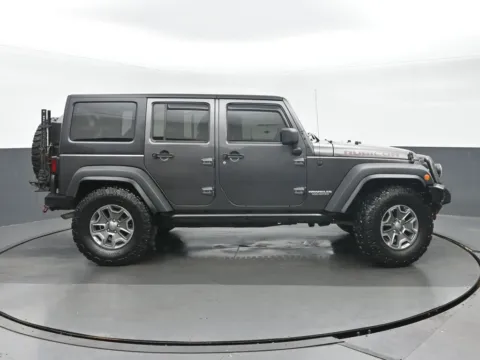 Photos of 2016 Jeep Wrangler Unlimited Rubicon for sale in Highland Park, IL at Gravity Autos Chicago