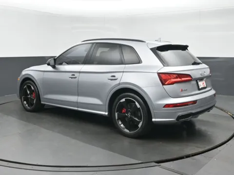 More photos of 2020 Audi SQ5 3.0T Premium Plus at Gravity Autos Chicago, IL