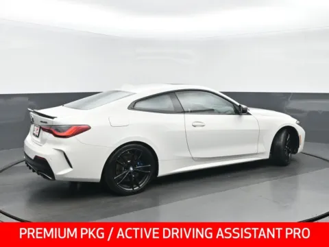 Another view of 2022 BMW 4 Series M440i xDrive for sale in Highland Park, IL at Gravity Autos Chicago