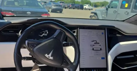 Another view of 2018 Tesla Model X 100D for sale in Highland Park, IL at Gravity Autos Chicago