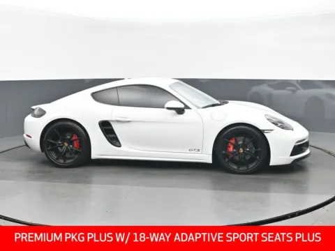 Photos of 2019 Porsche 718 Cayman GTS for sale in Highland Park, IL at Gravity Autos Chicago