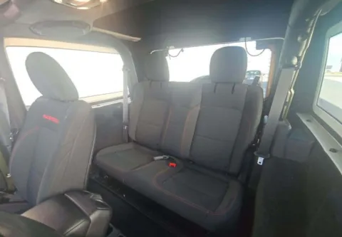 More photos of 2022 Jeep Wrangler Rubicon at Gravity Autos Chicago, IL
