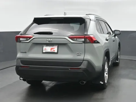 More photos of 2020 Toyota RAV4 XLE at Gravity Autos Chicago, IL
