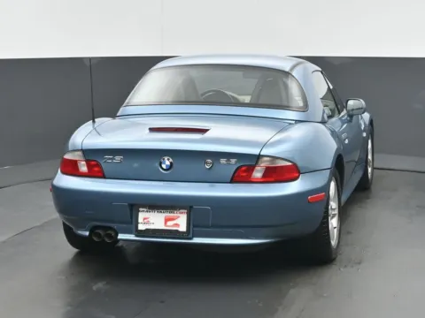 More photos of 2000 BMW Z3 2.3 at Gravity Autos Chicago, IL