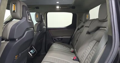 More photos of 2022 Rivian R1T Adventure at Gravity Autos Chicago, IL