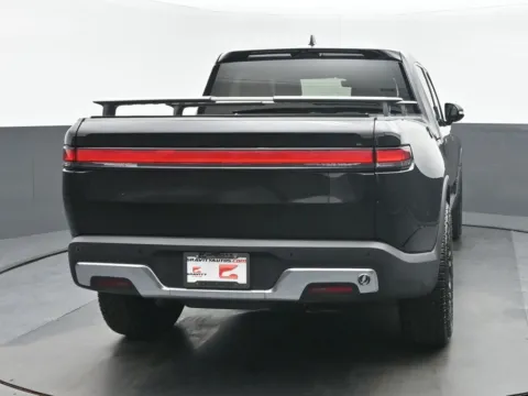 More photos of 2022 Rivian R1T Adventure at Gravity Autos Chicago, IL
