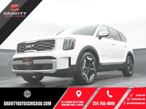White 2024 Kia Telluride S for sale in Highland Park, IL
