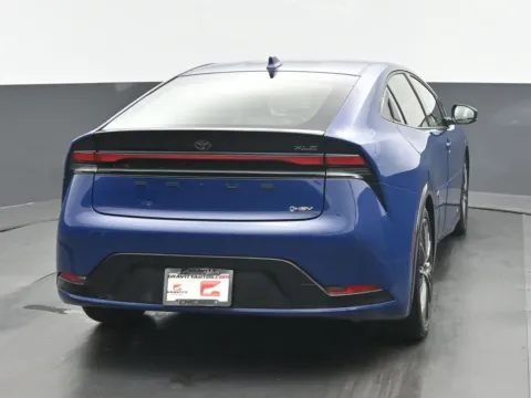 More photos of 2023 Toyota Prius XLE at Gravity Autos Chicago, IL