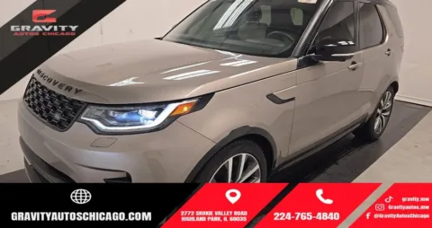 Brown 2023 Land Rover Discovery S R-Dynamic for sale in Highland Park, IL