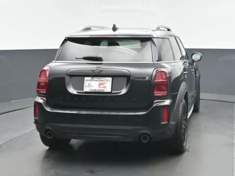 More photos of 2024 MINI Cooper S Countryman Iconic at Gravity Autos Chicago, IL