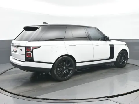 Another view of 2020 Land Rover Range Rover HSE for sale in Highland Park, IL at Gravity Autos Chicago