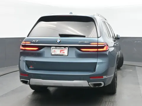More photos of 2023 BMW X7 xDrive40i at Gravity Autos Chicago, IL