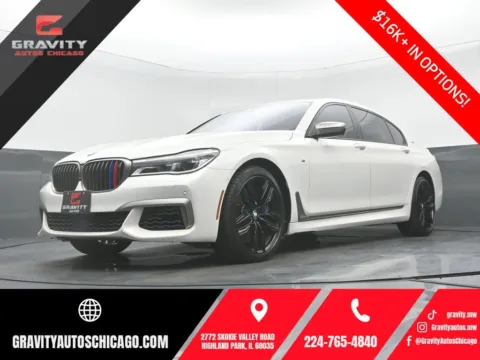 White 2018 BMW 7 Series M760i for sale in Highland Park, IL