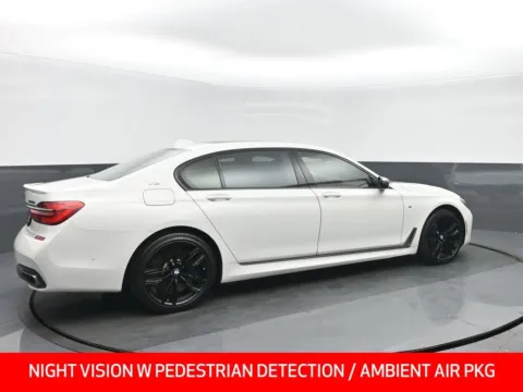 Another view of 2018 BMW 7 Series M760i for sale in Highland Park, IL at Gravity Autos Chicago