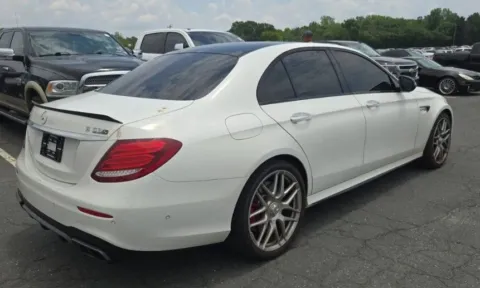 Photos of 2019 Mercedes-Benz E-Class E 63 S AMG for sale in Highland Park, IL at Gravity Autos Chicago