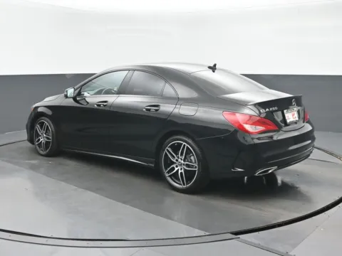 More photos of 2019 Mercedes-Benz CLA 250 at Gravity Autos Chicago, IL