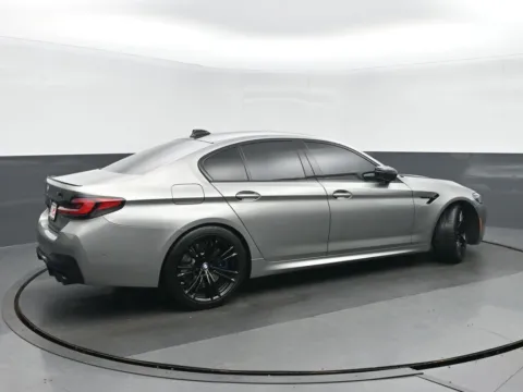 Another view of 2022 BMW M5 for sale in Highland Park, IL at Gravity Autos Chicago