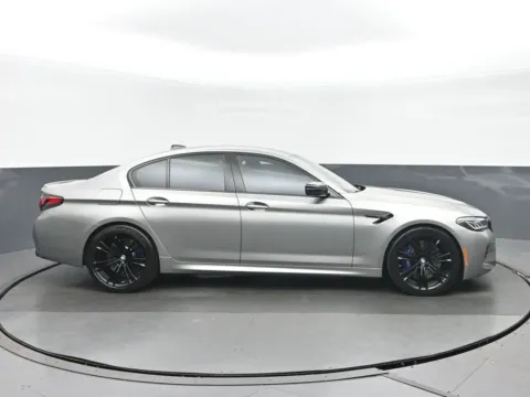 Photos of 2022 BMW M5 Competition for sale in Highland Park, IL at Gravity Autos Chicago