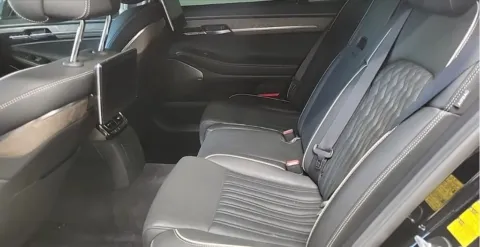 More photos of 2022 Genesis G90 5.0 Ultimate at Gravity Autos Chicago, IL