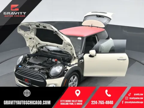 White 2020 MINI Cooper Classic for sale in Highland Park, IL