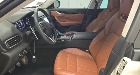 More photos of 2022 Maserati Levante Modena at Gravity Autos Chicago, IL