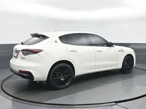 Another view of 2022 Maserati Levante Modena for sale in Highland Park, IL at Gravity Autos Chicago