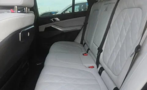 More photos of 2024 BMW X5 xDrive40i at Gravity Autos Chicago, IL