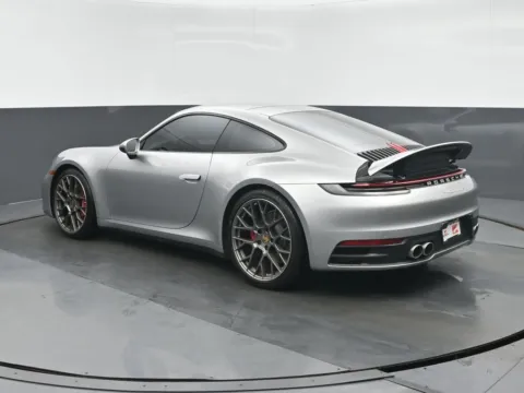 More photos of 2022 Porsche 911 Carrera 4S at Gravity Autos Chicago, IL