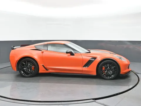 Photos of 2019 Chevrolet Corvette Z06 for sale in Highland Park, IL at Gravity Autos Chicago