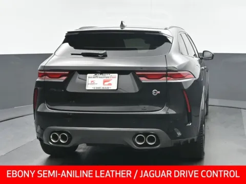 More photos of 2021 Jaguar F-PACE SVR at Gravity Autos Chicago, IL