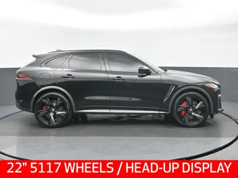 Photos of 2021 Jaguar F-PACE SVR for sale in Highland Park, IL at Gravity Autos Chicago