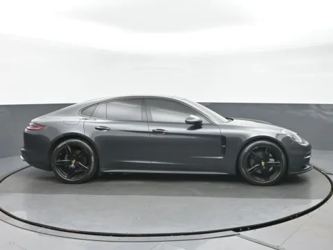 Photos of 2018 Porsche Panamera for sale in Highland Park, IL at Gravity Autos Chicago