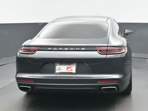 More photos of 2018 Porsche Panamera at Gravity Autos Chicago, IL