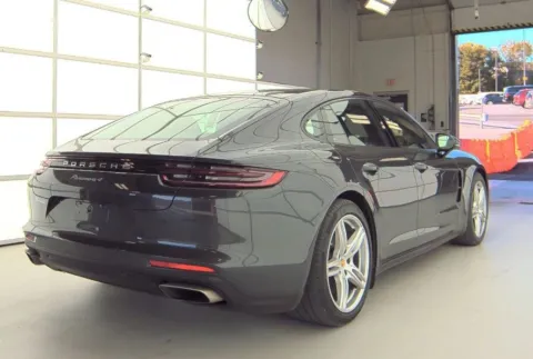 Photos of 2018 Porsche Panamera for sale in Highland Park, IL at Gravity Autos Chicago