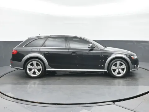 Photos of 2013 Audi allroad 2.0T Premium Plus for sale in Highland Park, IL at Gravity Autos Chicago