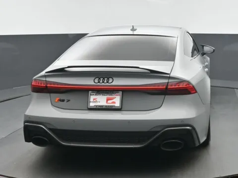 More photos of 2021 Audi RS 7 4.0T at Gravity Autos Chicago, IL