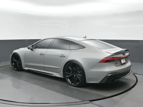More photos of 2021 Audi RS 7 4.0T at Gravity Autos Chicago, IL