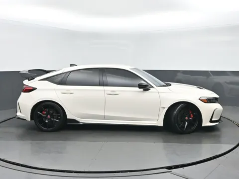 Photos of 2023 Honda Civic Type R for sale in Highland Park, IL at Gravity Autos Chicago