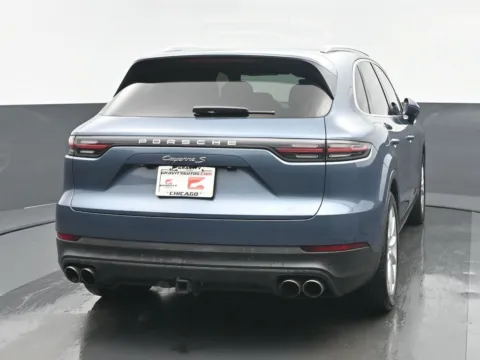 More photos of 2019 Porsche Cayenne S at Gravity Autos Chicago, IL