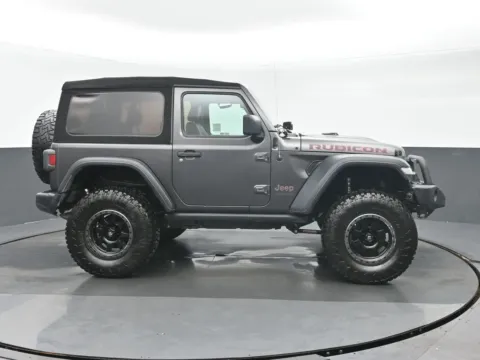 Photos of 2020 Jeep Wrangler Rubicon for sale in Highland Park, IL at Gravity Autos Chicago