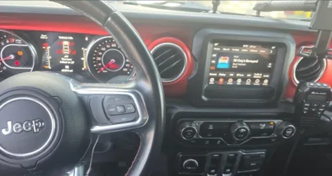 Another view of 2020 Jeep Wrangler Rubicon for sale in Highland Park, IL at Gravity Autos Chicago