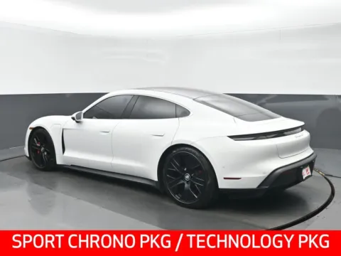 More photos of 2021 Porsche Taycan 4S at Gravity Autos Chicago, IL