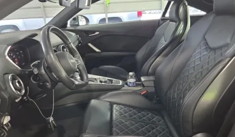More photos of 2019 Audi TTS 2.0T at Gravity Autos Chicago, IL