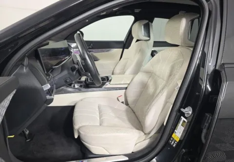 More photos of 2023 BMW 7 Series 760i xDrive at Gravity Autos Chicago, IL